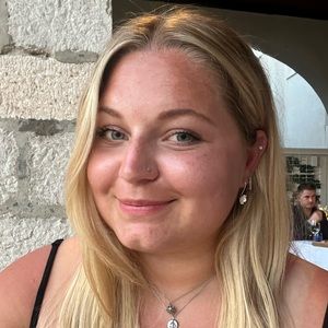 Meet your Posher, Grace